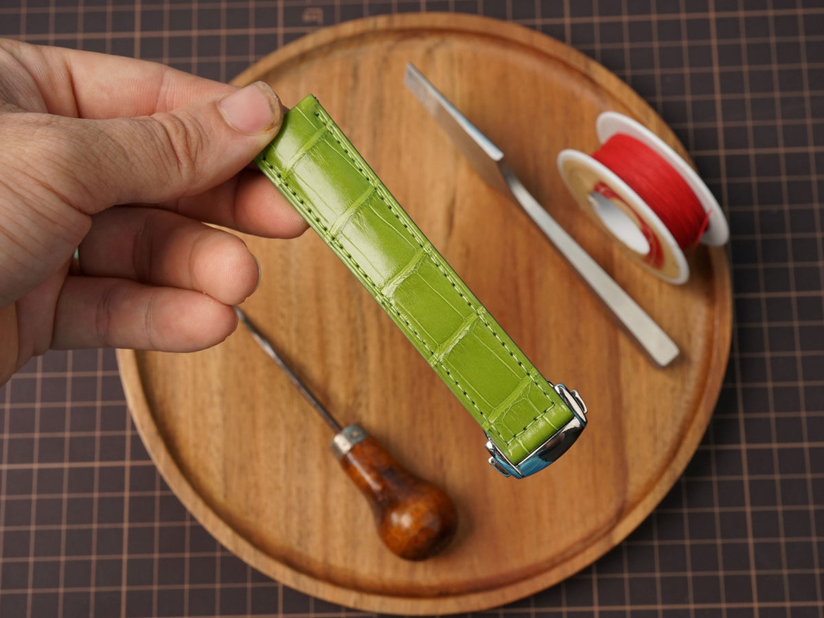 Bespoke Lime Green Alligator Leather Watc Strap for Omega with Deployant Clasp
