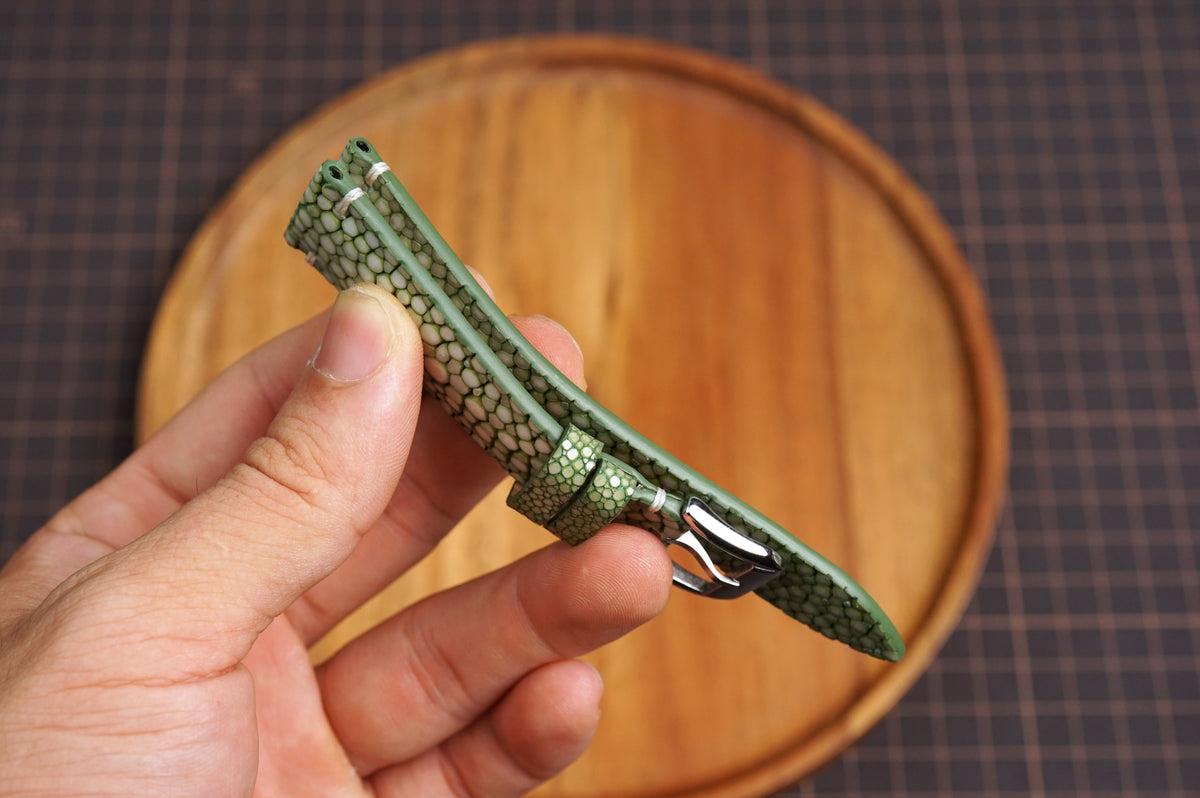 Bespoke Olive Green Double Pearl Stingray Leather Watch Strap 16/17/18/19/20/21/22/23/24/26/27mm