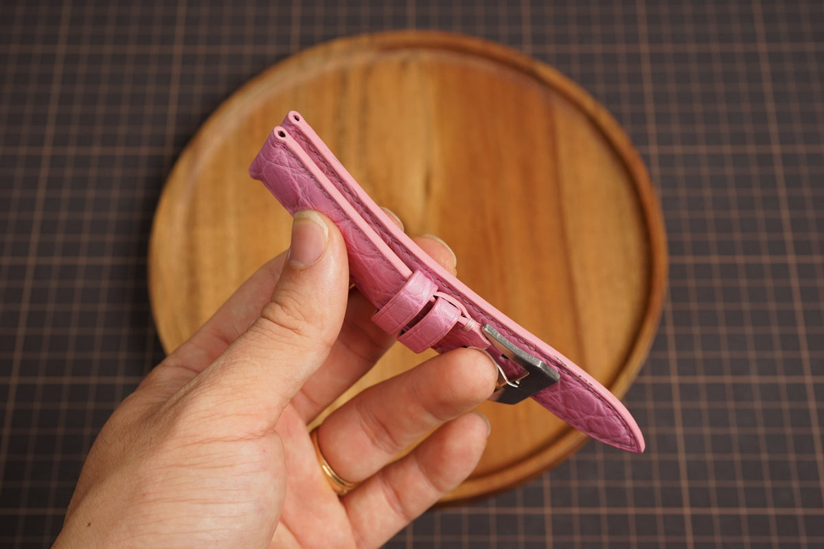 Bespoke Light Pink Alligator Leather Watch Strap for Panerai 20/22/24/26/27mm