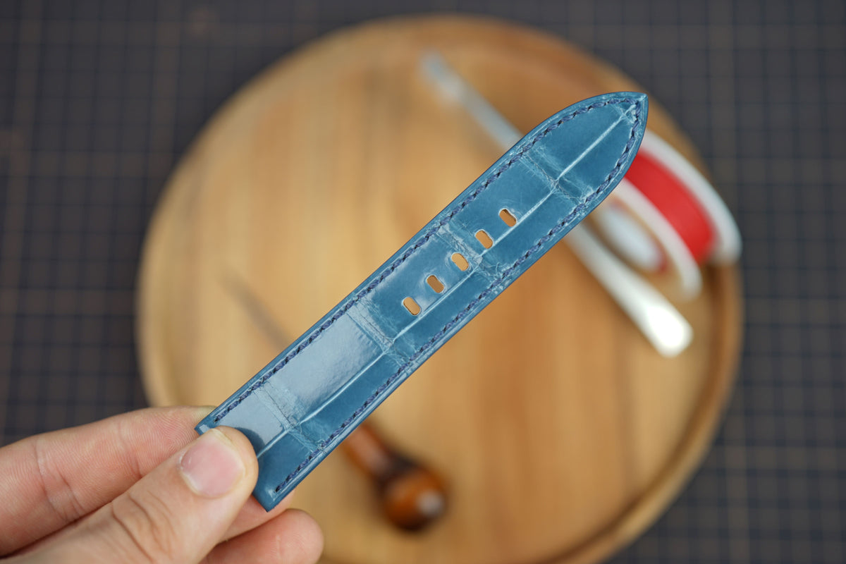 Bespoke Blue Glossy Alligator Leather Watch Strap for Panerai 20/22/24/26mm