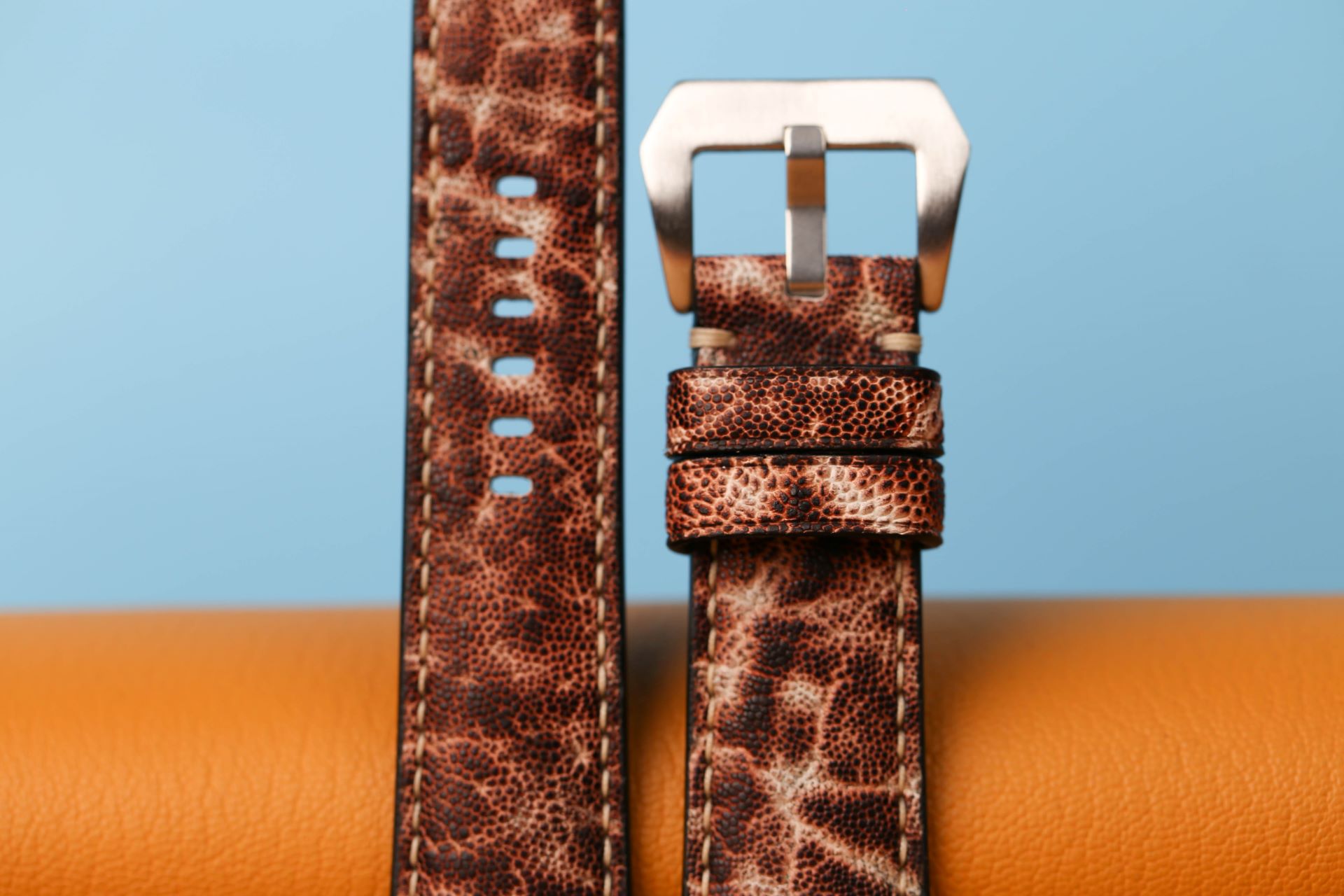 white burgundy Elephant Watch strap 24mm (5)