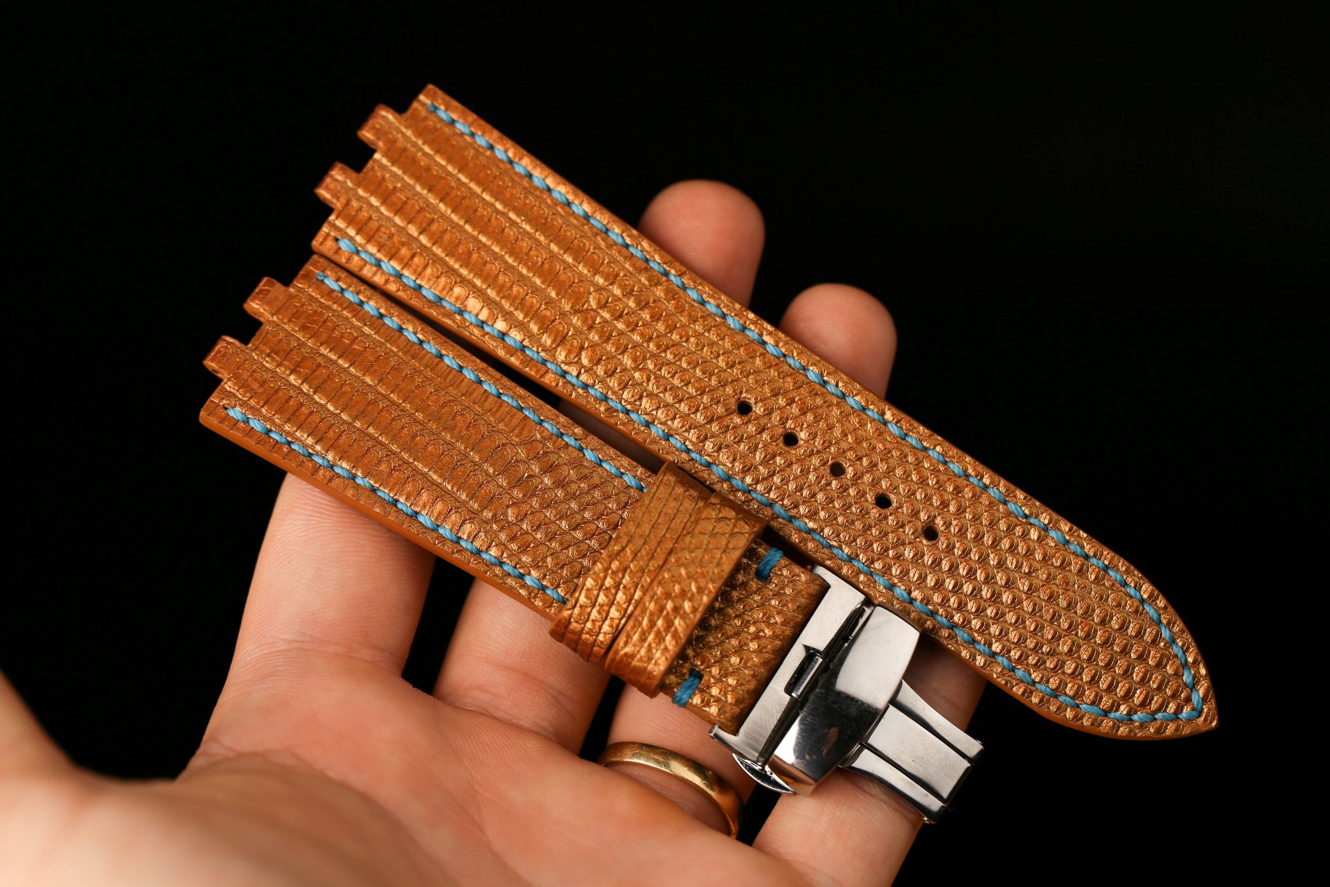 Hadley-Roma Men's Brown Genuine Teju Lizard Exotic Watch