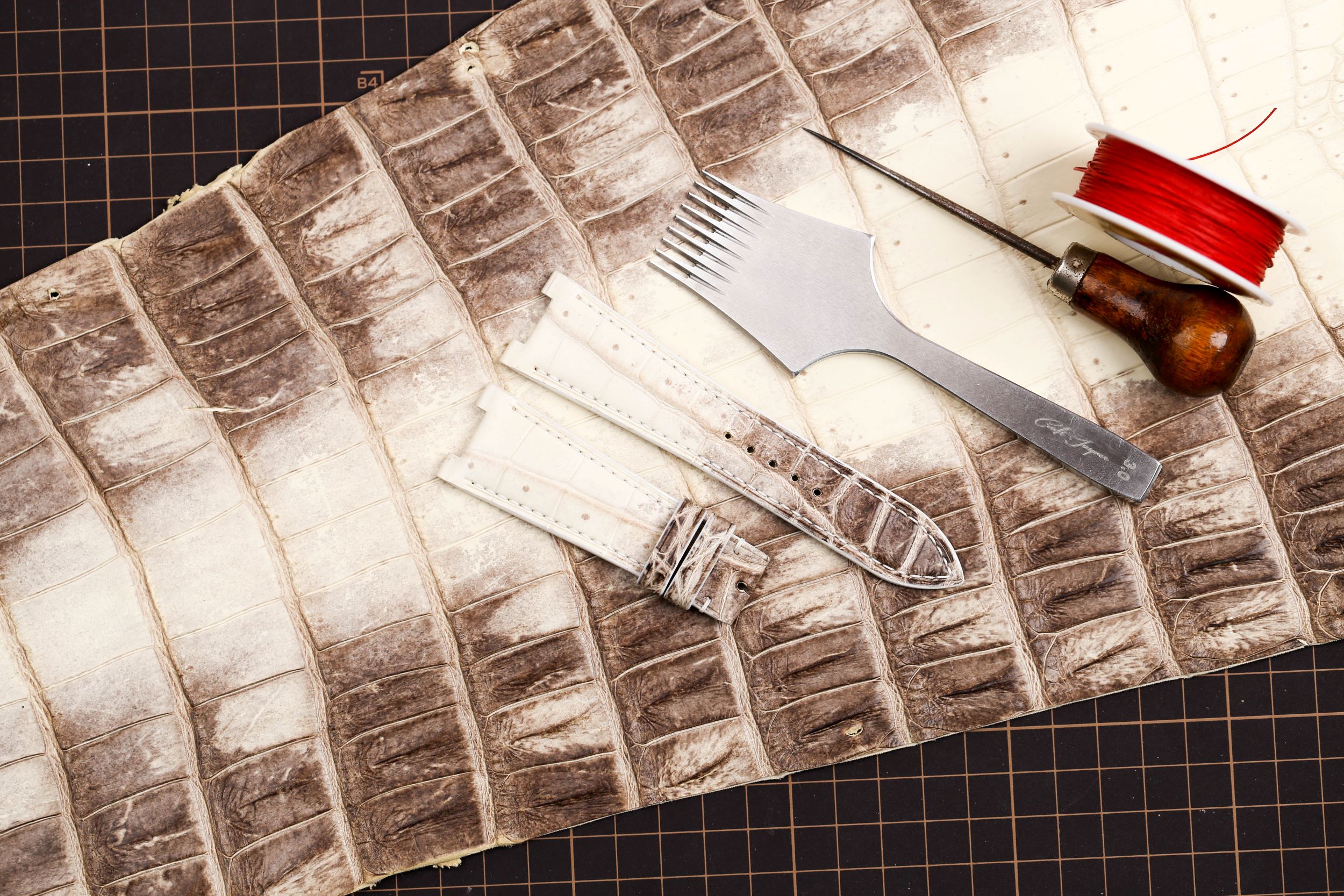 Himalayan alligator leather watch strap