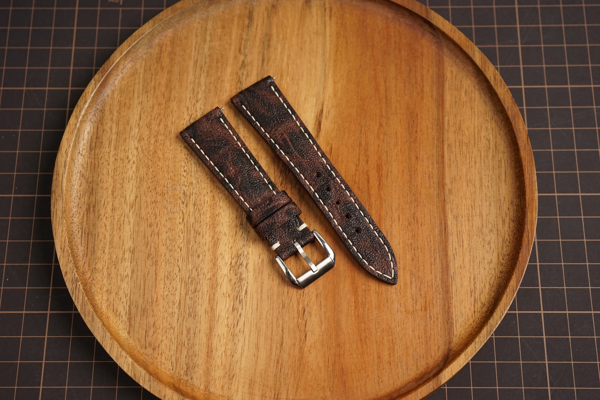 Bespoke Black Burgundy Exotic Leather Watch Strap for Patek Philippe 18mm 19mm 20mm 21mm 22mm (9) Bespoke Black Burgundy Exotic Leather Watch Strap for Patek Philippe 18mm 19mm 20mm 21mm 22mm